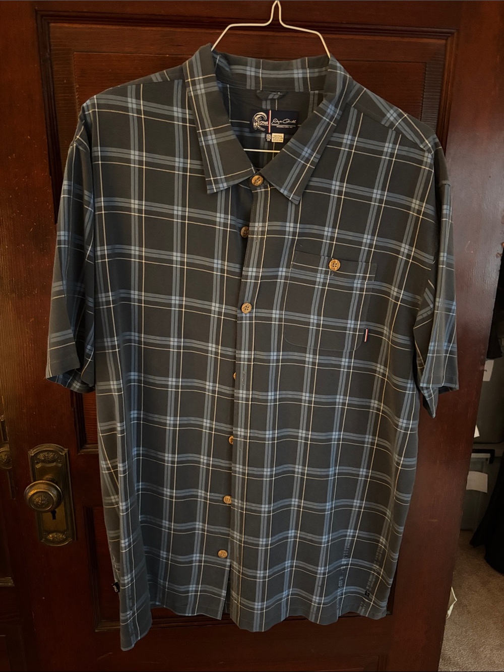 O'Neill Men's Navy and Light Blue Plaid Short Sleeve Button-Down Shirt